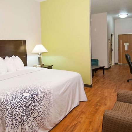 Studio 6 San Antonio - East Экстерьер фото
