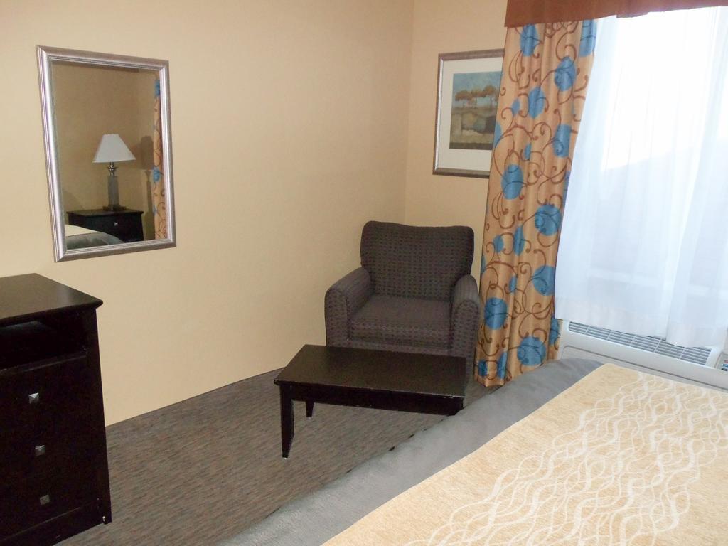 Studio 6 San Antonio - East Экстерьер фото